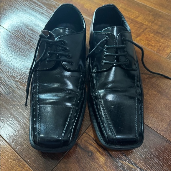 Stacy Adams Black Oxford Shoes with Polished Leather - Picture 2 of 4